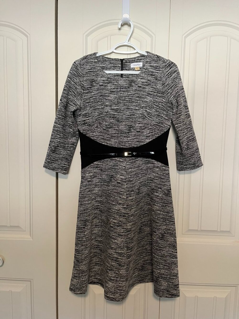 Calvin Klein Black White Fit & Flare Belted Dress Size 6